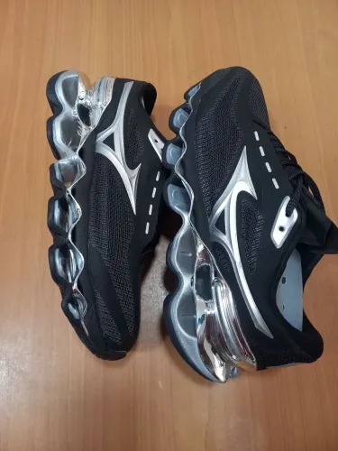 Mizuno prophecy 15 primeira linha boa 