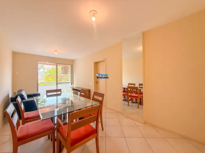 Apartamento à venda com 3 dormitórios na Trindade