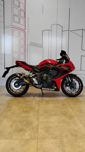 Honda CBR 650R
