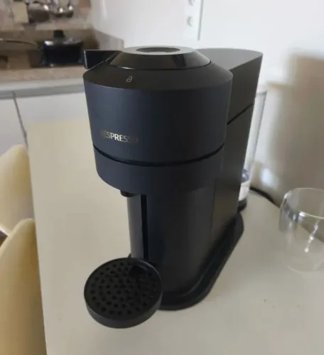Cafeteira Nespresso vertuo