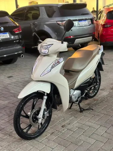 BIZ 125/125i Flex