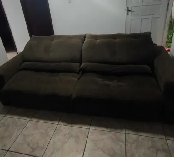 Vendo sofá com 2,50m