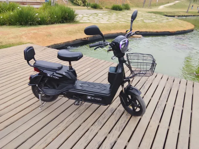 Scooter elétrica 300w