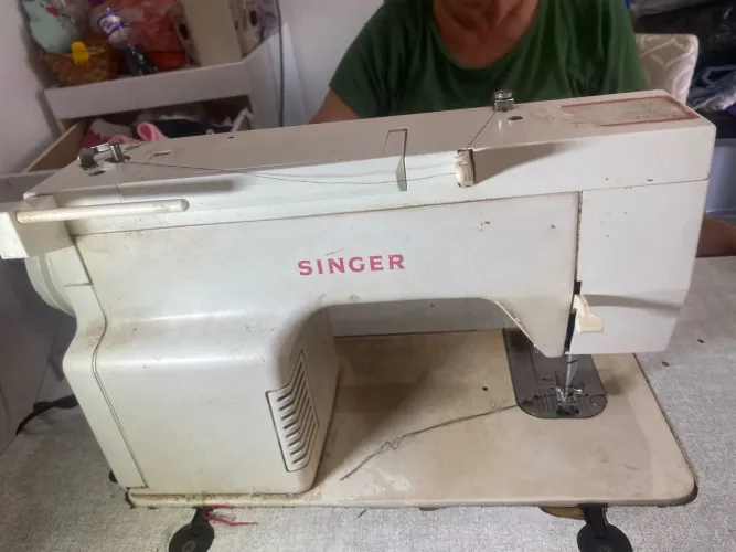 Máquina de Costura Singer antiga - Zig-Zag