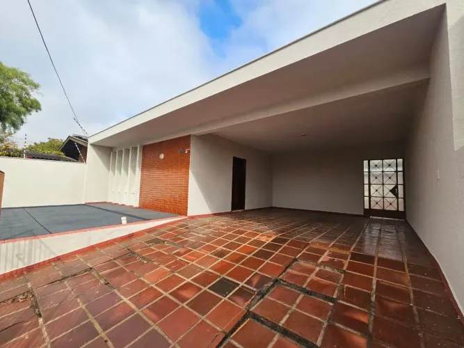 San Remo | Casa para locação, 189m², 3 quartos 1 suíte, por R$ 3.800,00 | Londrina, PR