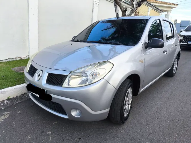 Renault Sandero Authentique Hi-flex 1.0 16V 5P 2010