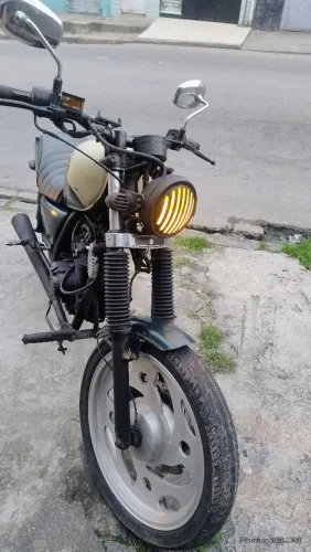 Suzuki intruder totalmente custumizada