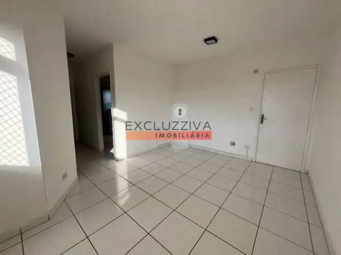 Apartamento de 2 dormitórios com piscina e segurança no Centro de Taubaté