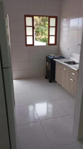 Apartamento mobiliado Rio Tavares leia