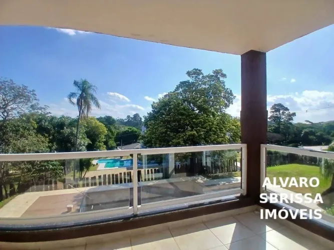 Sobrado no Condomínio Paradise com 4 suítes Cabreúva/SP