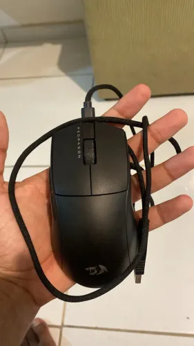 Mouse Gamer Redragon K1ng 1K Preto PAW3327 Cabo USB Tipo-C Removível 12400 DPI M724