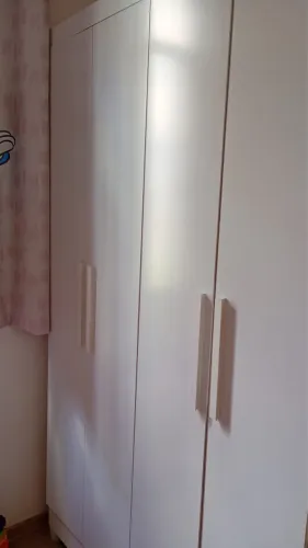 Guarda-roupa infantil