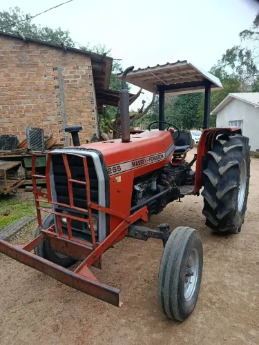 Massey Ferguson 265
