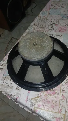 Subwoofer pra vender logo ! R$ 250 pra vender logo!