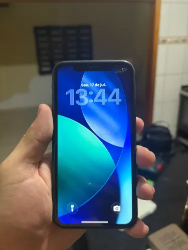 iPhone 11 - 64 Gb