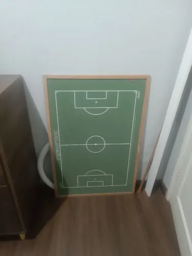 Mesa futebol de Botão (não acompanha os botões) 