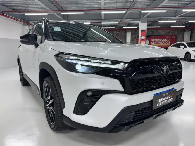 Toyota Corolla Cross Gr-s 2.0 16V Flex Aut. 2025