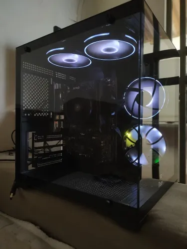Pc Ryzen 7 5700G, 16GB RAM, SSD NVME 512GB