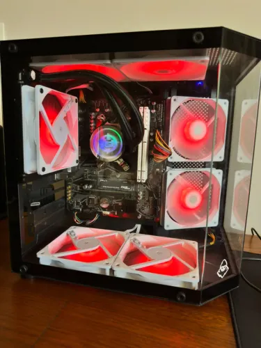 PC Gamer Ryzen 5 5600g + 16gb 3200mhz + NVMe 500gb