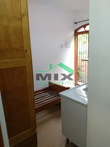 Kitnet Mobiliada para Locação com 20m²  Pronta para Morar em Ótima Localização no Campanár