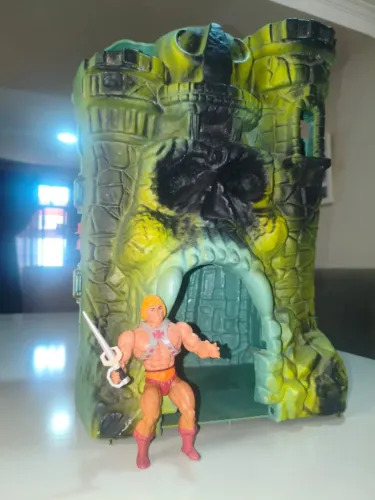 Castelo de Grayskull e He Man 1980