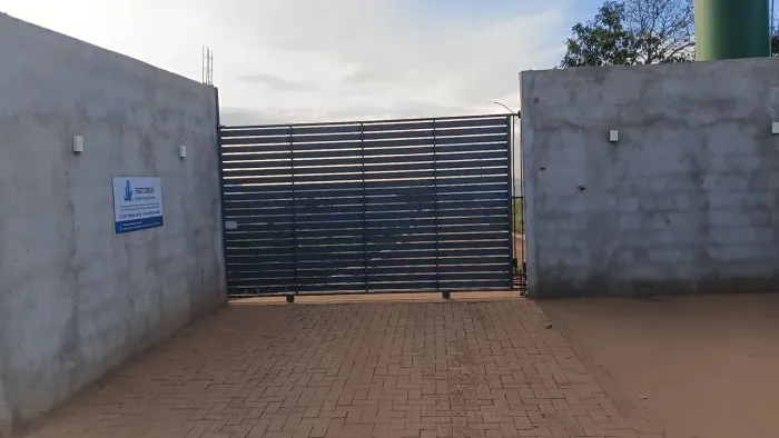 Vendo Lote na 26 de setembro, em condomínio fechado com infraestrutura
