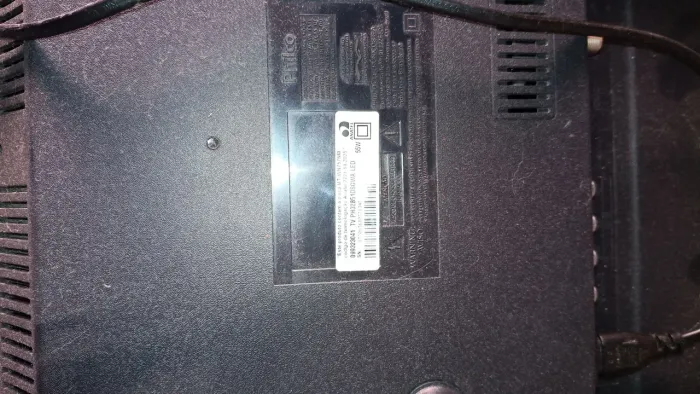Tv com defeito na tela 