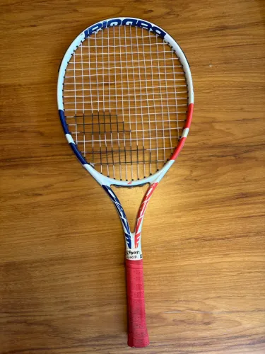 Babolat drive junior 24