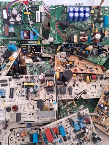 Vendo sucata de placa eletronica. 120reas