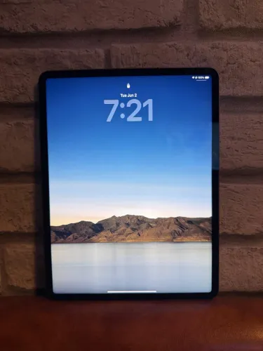 IPAD PRO 12.9" 5° GERAÇÃO EM EXCELENTE ESTADO