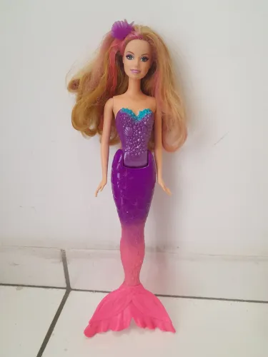 Barbie Sereia (Portal Secreto) 2015