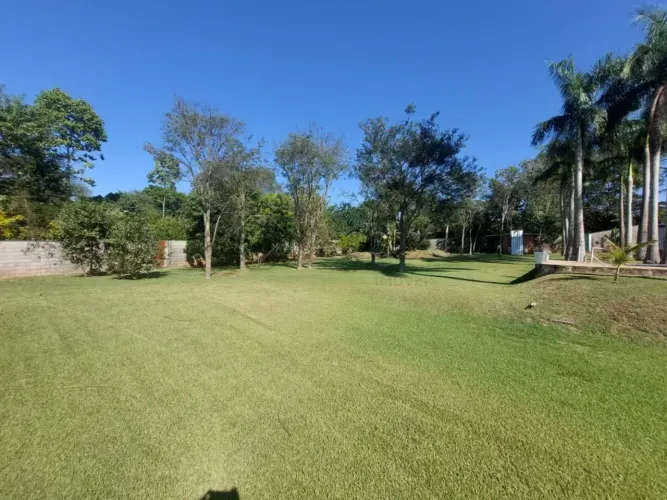 Terreno à venda por R$450.000,00 no Bairro Chácara Recanto do Sol em Nova Odessa/SP