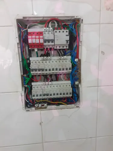 Eletricista residencial e predial