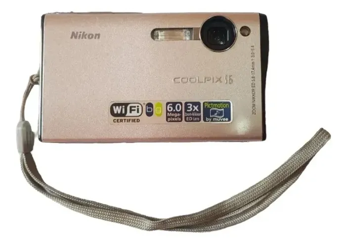 Câmera Digital Nikon Coolpix S6 Hi Fi Prata # (Usado)