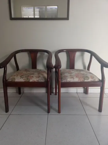 Cadeira Modelo Namoradeira