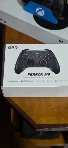 Controle Sem Fio QRD Ferrox M5 (Xbox, PC, Switch, Celular) - Na Caixa