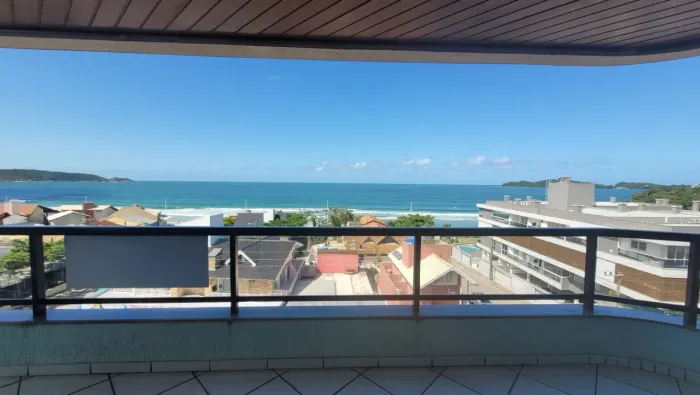 Imóvel para aluguel com 3 quartos em Bombas - Bombinhas - SC