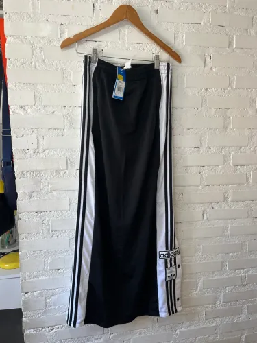 Saia adidas P