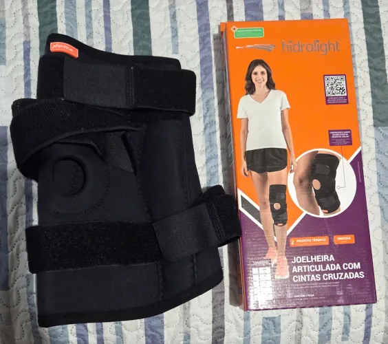 JOELHEIRA ARTICULADA COM CINTAS CRUZADAS
