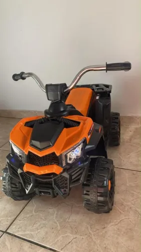 quadriciclo eletrico 6V- NOVO