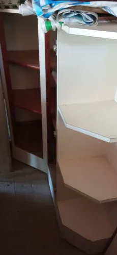 Vendo esse armário de cozinha.