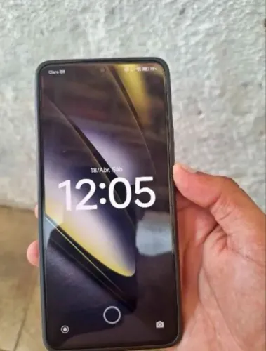 POCO F6 256GB 8+8RAM NOVO