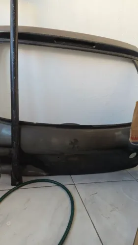 Venda tapa da mala do peugeot 207
