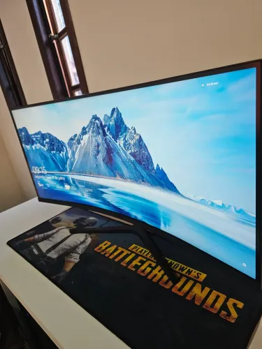 Monitor 34 polegadas curvo /1ms/165hz menos de 4 meses de uso
