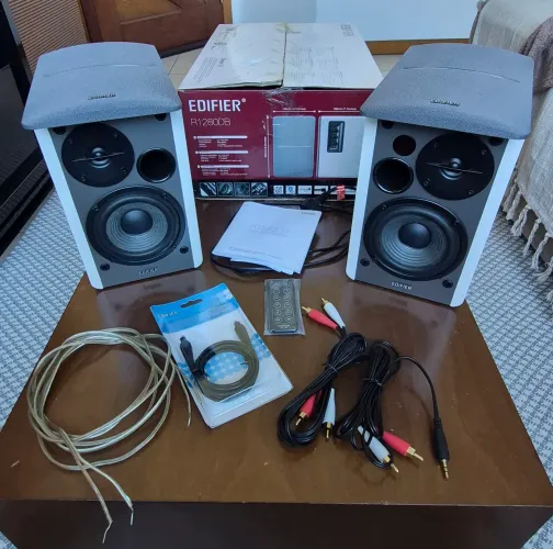 Monitor Edifier R1280DB