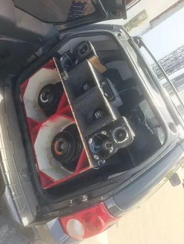 Som automotivo completo 