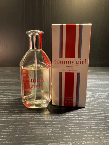 Perfume Tommy girl frasco 100 ml pouco usado 