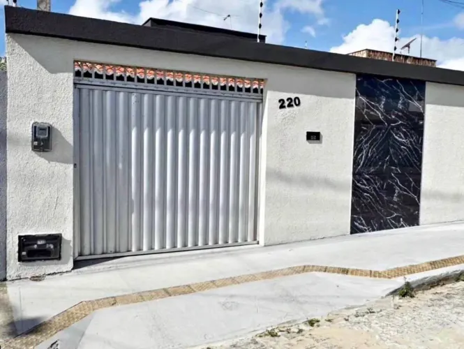 Casa a venda / PETRÓPOLIS C