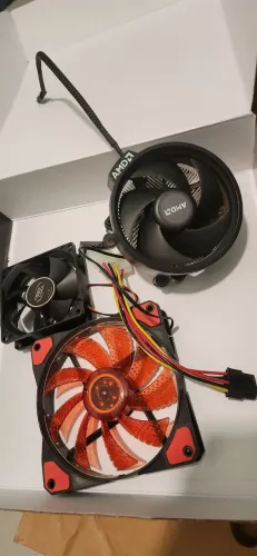 Ventoinhas coolers de pc