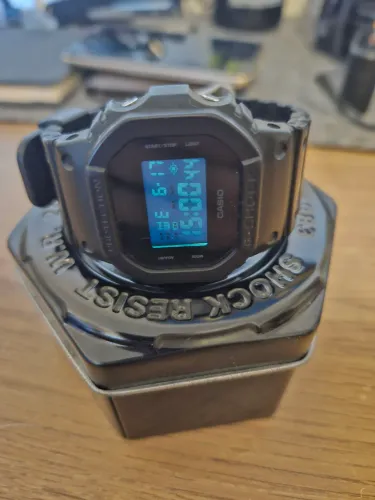 Relógio CASIO Gshock DW5600BB
